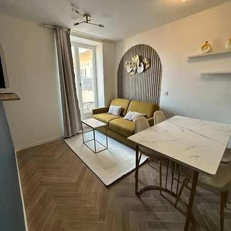 Apartament Moon - 41 Nicea